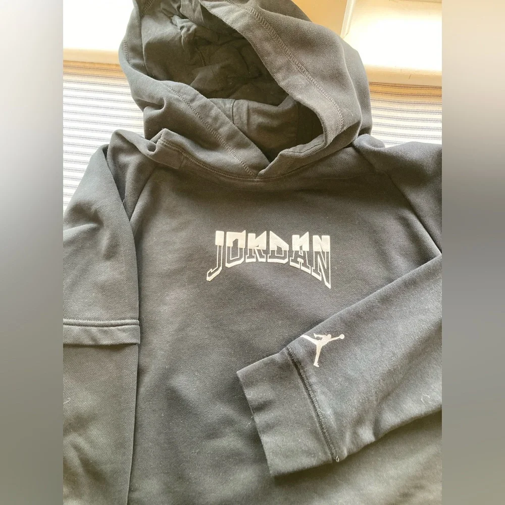 Jordan Men’s Black Hoodie with Teal Graphic and Front Pockets, Size Large